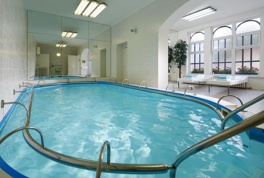 Spa Resort Libverda - Hotel Lesni Zatisi Lazne Libverda Luaran gambar